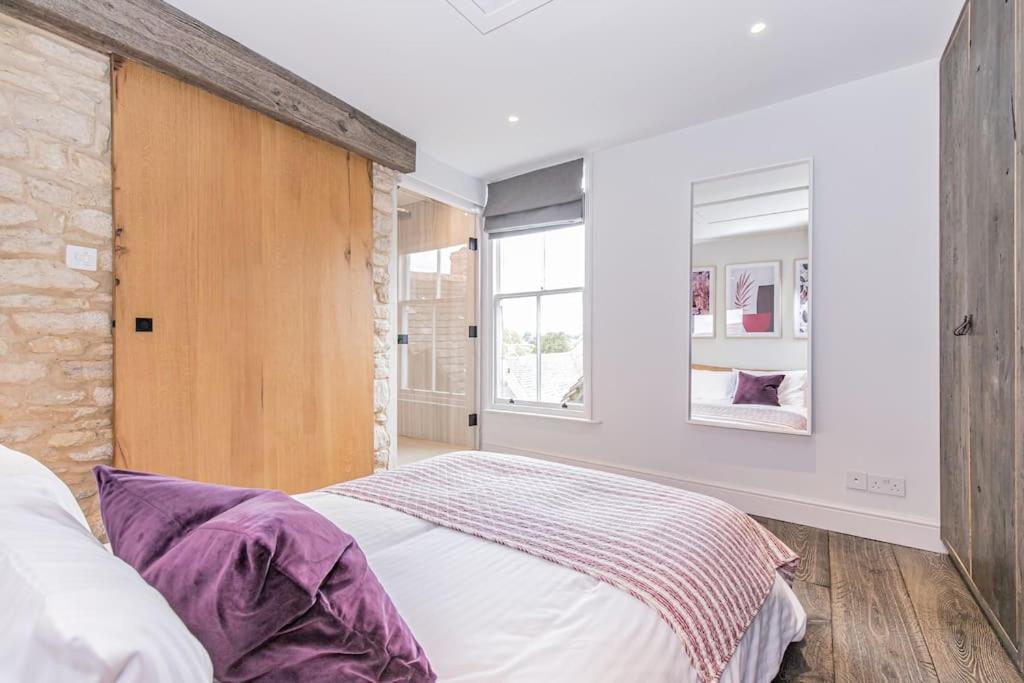 Oxfordshire Living - The Vanbrugh Apartment - Woodstock Exterior photo