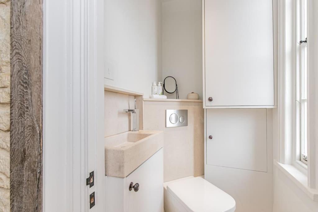Oxfordshire Living - The Vanbrugh Apartment - Woodstock Exterior photo